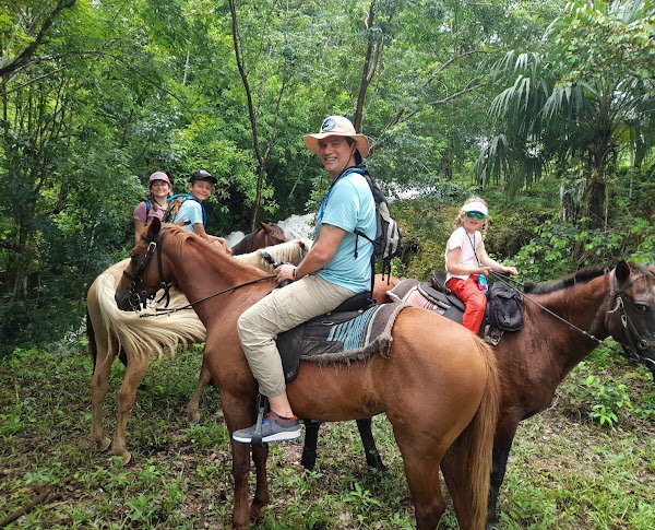 green acres jungle horseback riding in belize guest ride 1